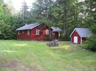 370 Plummer Rd, Palermo, ME 04354