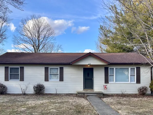 228 W Elm St, Ladoga, IN 47954