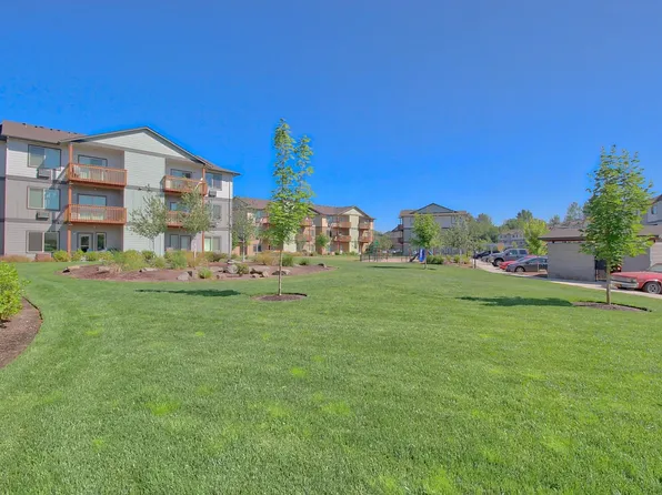 The Reserve at Hawk's Ridge, 1569 Whitaker Dr SE, Salem, OR 97317