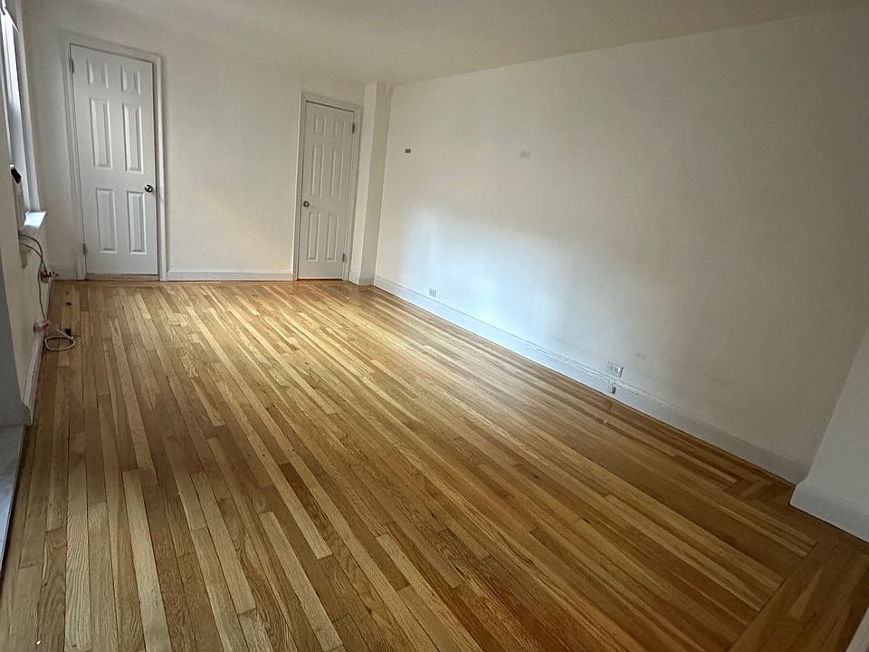 1st image of 321 E 54th St #10N