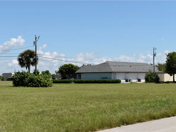 706 SW 21st St, Cape Coral, FL 33991