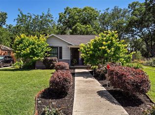 806 Austin St, Arlington, TX 76012