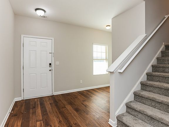 4th image of 4059 Clay Ct SE