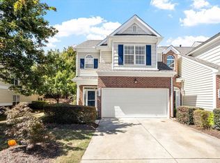 8021 Thrush Ridge Ln, Raleigh, NC 27615