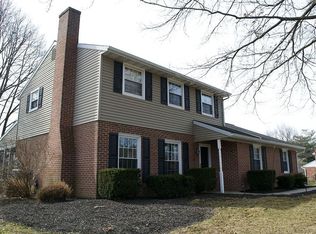 446 Parkwynne Rd, Lancaster, PA 17601