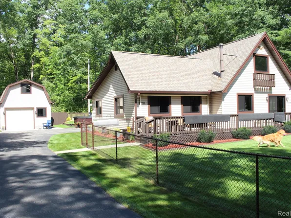 5799 Goodar Rd, South Branch, MI 48761