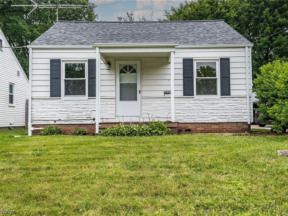 1st image of 3518 Arnold Ave NW