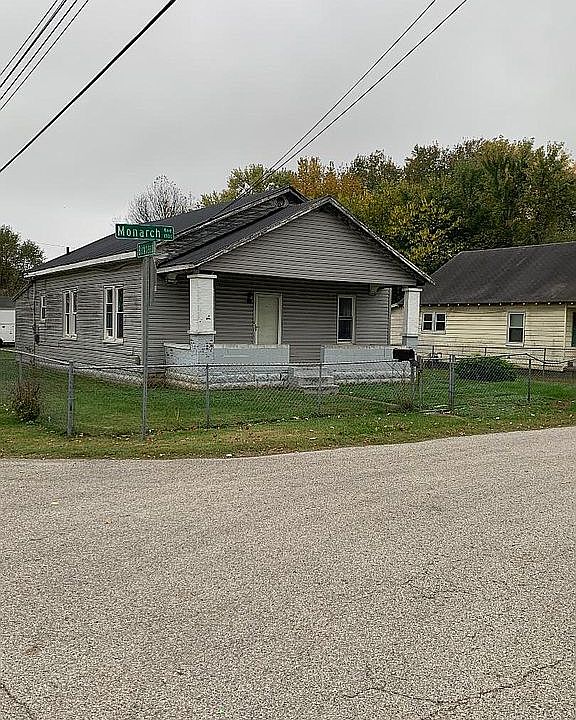 2nd image of 1930 Monarch Ave