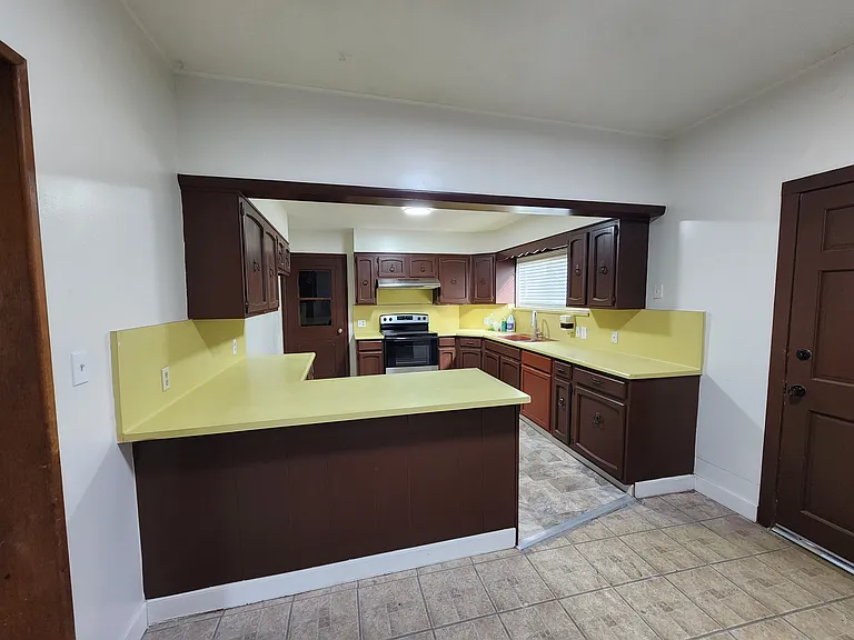 8682 E Nebraska Ave — Photo 3