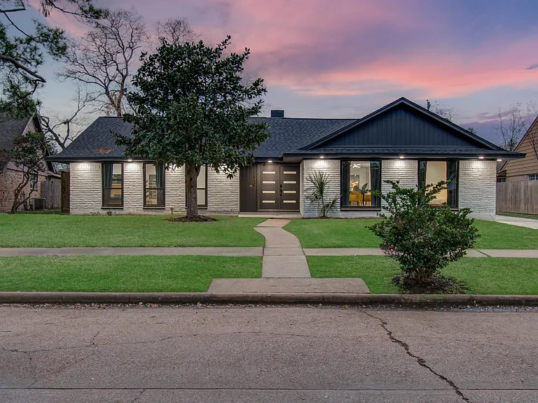 5407 Ariel St — Photo 37