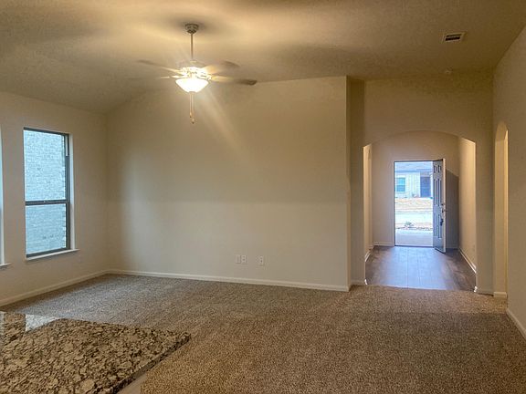 4th image of 2029 Delta Downs Dr