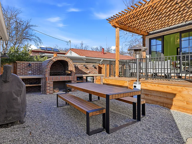 9000 Monaco St #8 — Photo 63