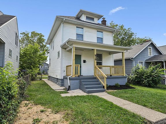4th image of 819 Gibbard Ave