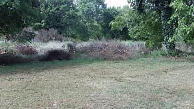 2nd image of 2737 Tipton Station Rd