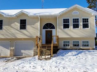 4230 North Rd, Moose Lake, MN 55767