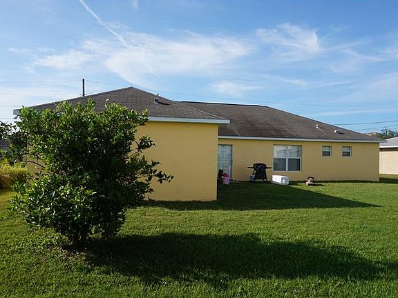 3rd image of 1105 Najac Ln