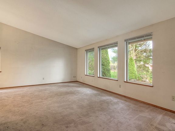 3rd image of 13323 227th Street Ct E