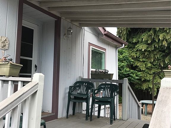 5th image of 12244 49th Ave S