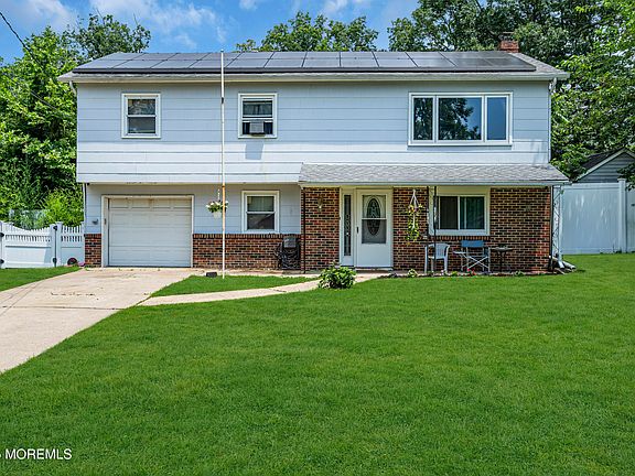 5th image of 886 Stafford Drive