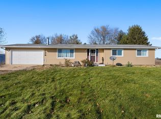 16368 Christmas Tree Rd, Green Valley, IL 61534