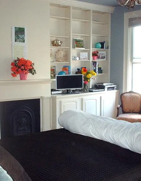 FL2 bedroom or Living room