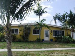 209 Russell Dr, Palm Springs, FL 33461