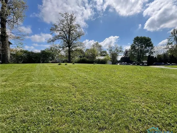 412 S Patterson St, Forest, OH 45843