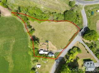 72 Amos Creek Rd, Marshall, NC 28753