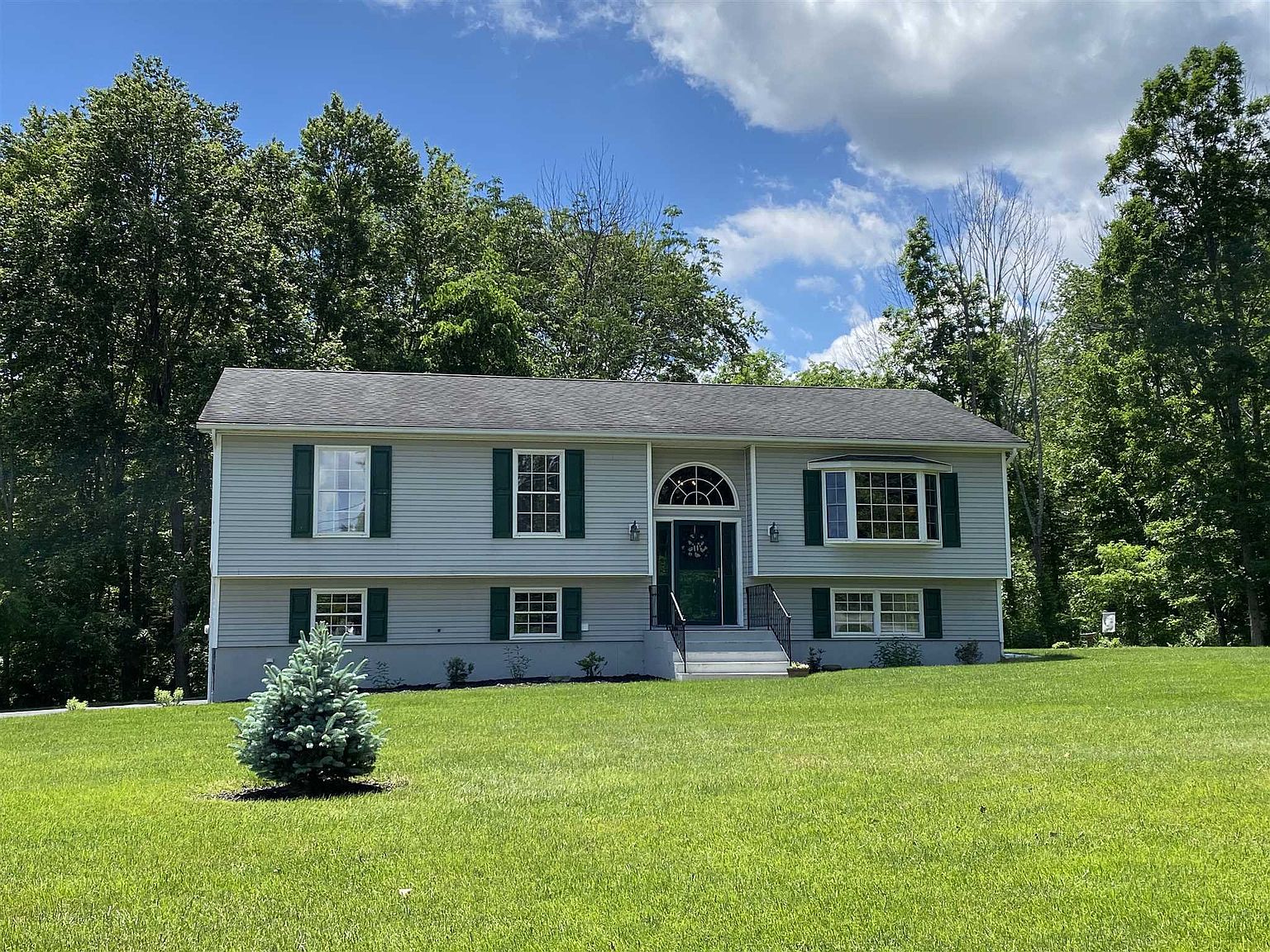 4 Todd Hill Rd, Poughkeepsie, NY 12603 Zillow