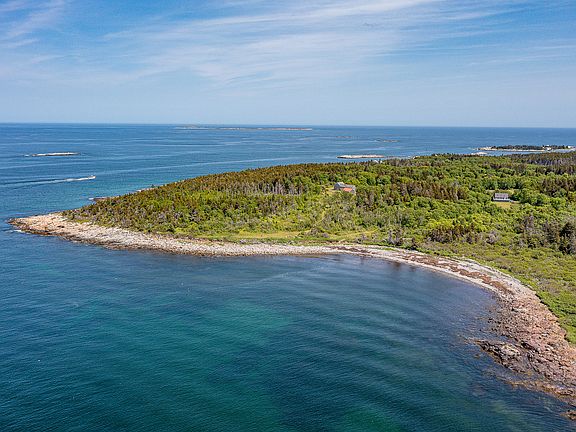 2nd image of 161 North Road