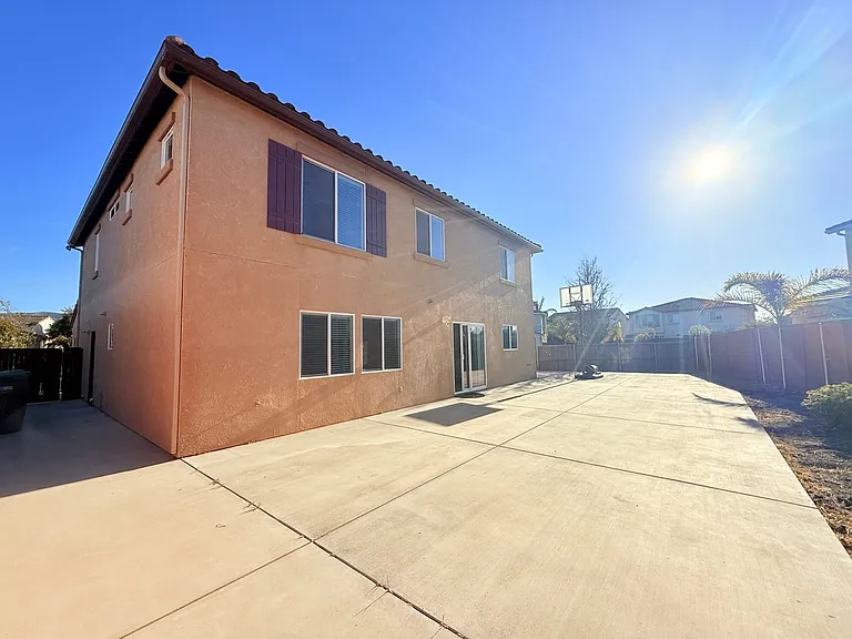 2023 San Antonio Ct — Photo 44