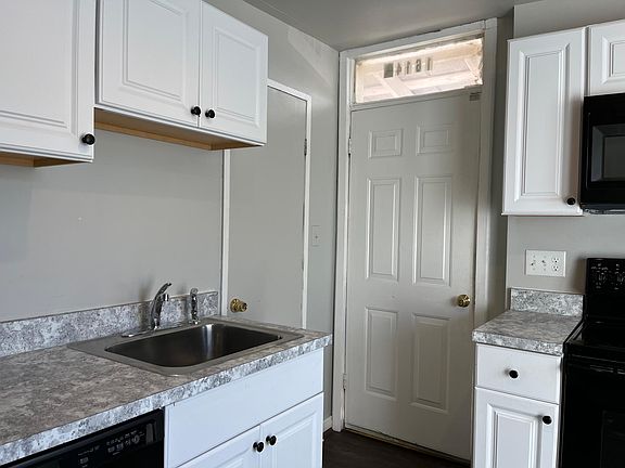 3rd image of 1614 Maury St #1614A