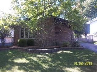 11938 S Tripp Ave, Alsip, IL 60803