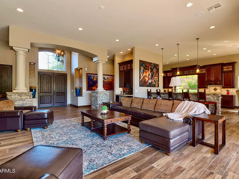 11741 E Parkview Ln — Photo 4