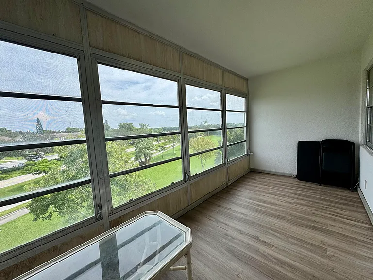 4019 Lincoln Pl #A — Photo 26