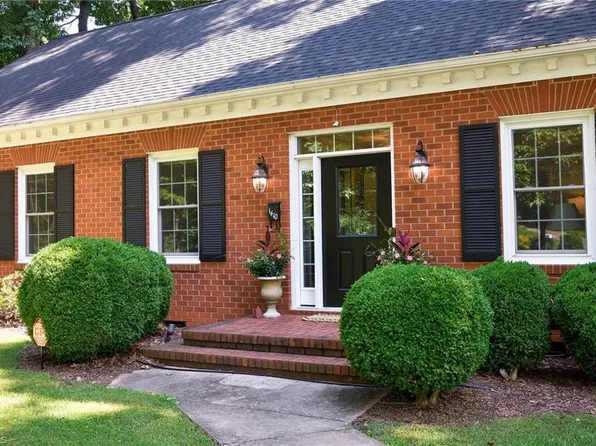 1410 Hobbs Rd, Greensboro, NC 27410