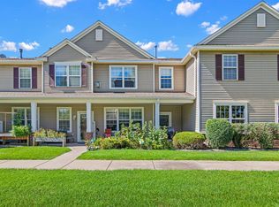 4828 Bisset Ln #8505, Inver Grove Heights, MN 55076