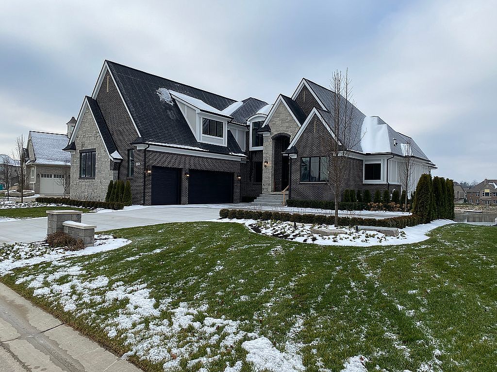 8376 Pier Point Ct, South Lyon, MI 48178 Zillow