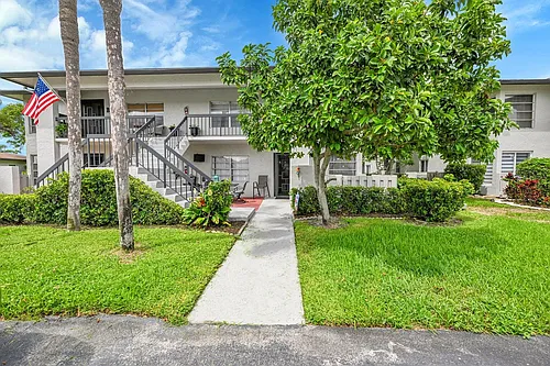 5759 Phoenix Palm Ct Photo 1