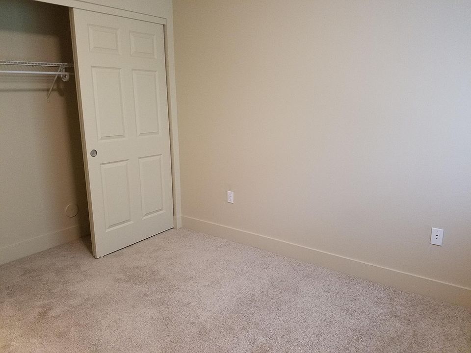1st image of 13708 NE 10th St #Bb109