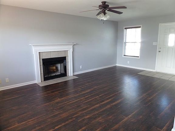 2nd image of 320 Mills Dr