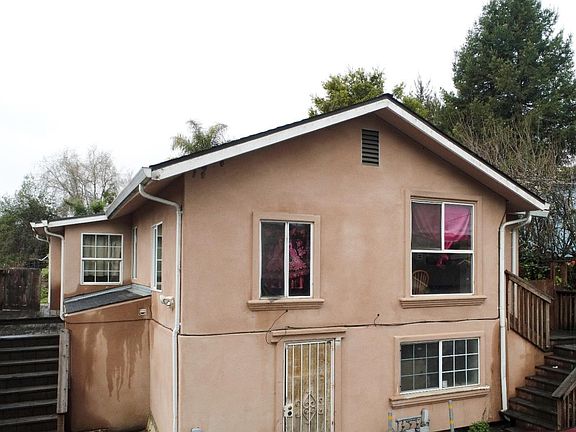 3rd image of 156 Casillas Ave