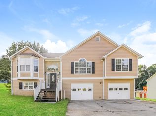 2945 Kearstin Ct, Douglasville, GA 30135