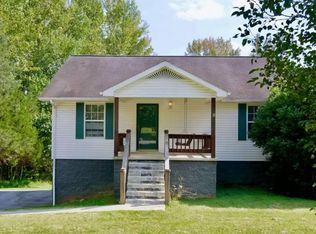 160 Oak Springs Ln, Rickman, TN 38580