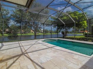 9801 Rookery Cir, Estero, FL 33928