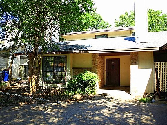 2nd image of 8604 Mesa Dr #A