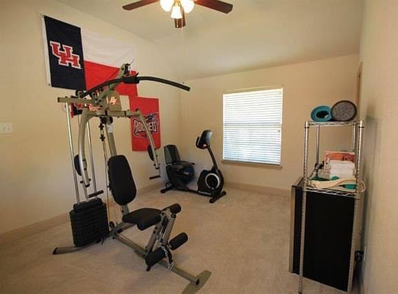 5th image of 3106 Normandy Dr