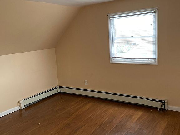 2nd image of 14 Carolina Ave