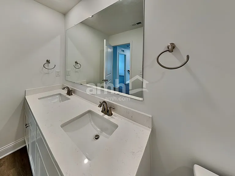 405 Golden Maple Pl — Photo 13