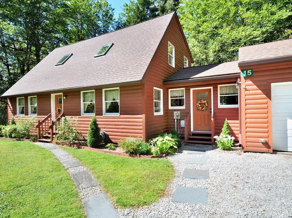 15 Thicket Rd, Tolland, MA 01034